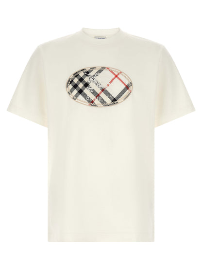 T-Shirt by Burberry for men in cotton white & patterned features a plush silhouette, showcasing a sophisticated crew neckline and short-sleeve for a truly plush finish.