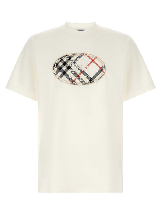 T-Shirt by Burberry for men in cotton white & patterned features a plush silhouette, showcasing a sophisticated crew neckline and short-sleeve for a truly plush finish.