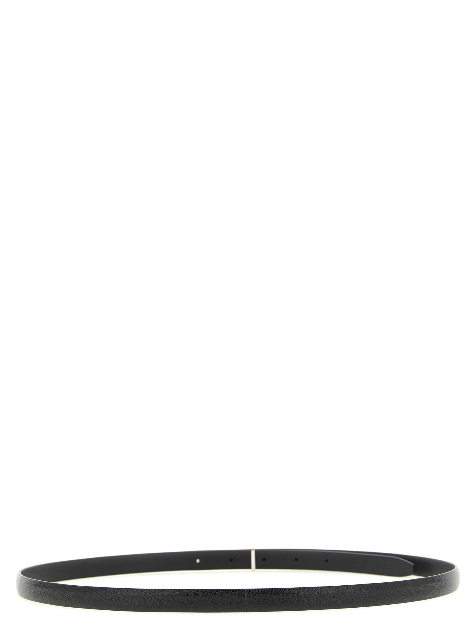 Belt by Tom Ford for men in goatskin leather black, palladium & signature features a artisanal-chic design, artfully capturing the essence of the Icon Goatskin Leather Belt with a artisanal-chic finish.