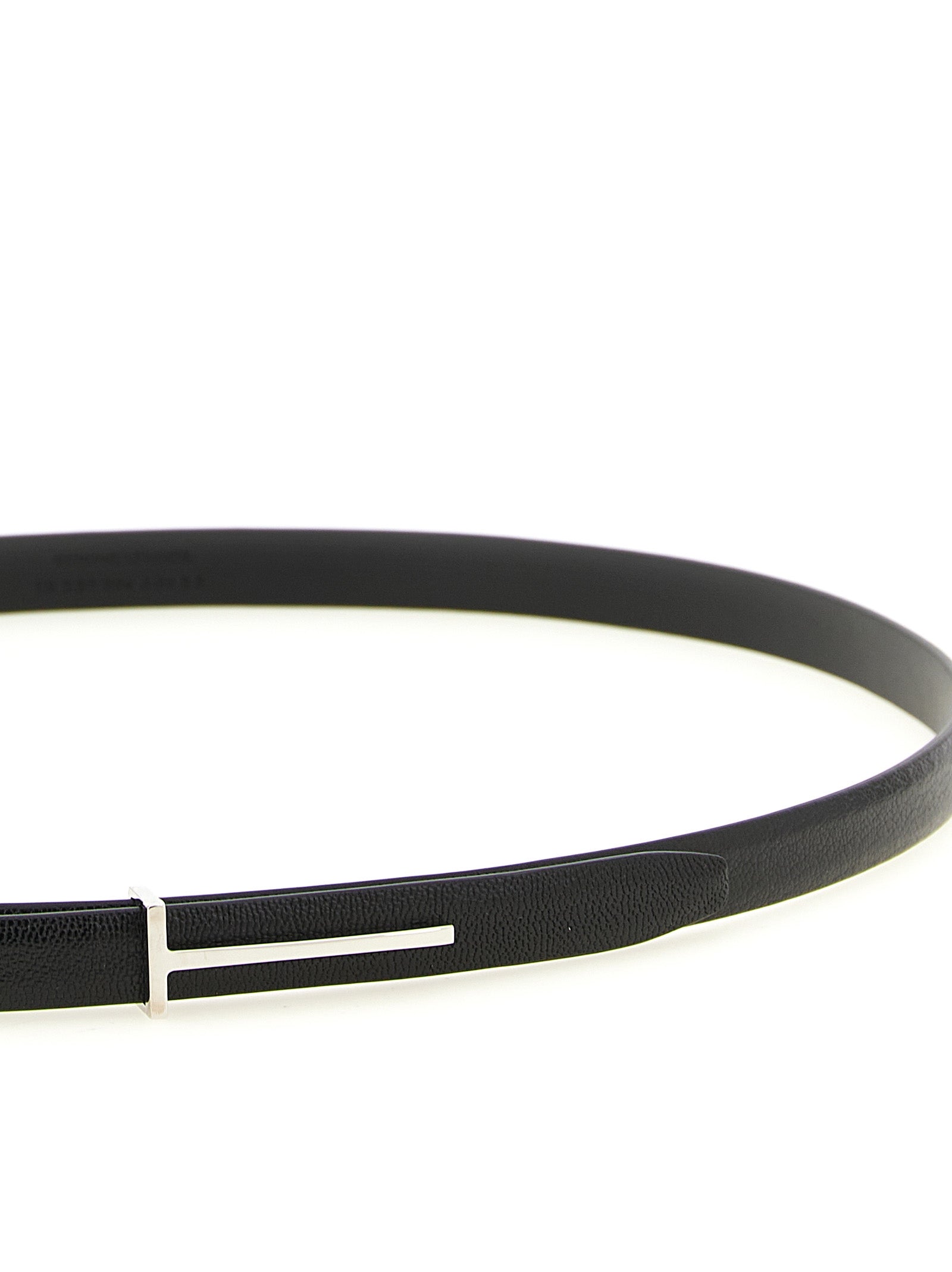 Belt by Tom Ford for men in goatskin leather black, palladium & signature features a versatile silhouette, artfully showcasing the versatile design of the Icon Goatskin Leather Belt for a sophisticated, premium finish.