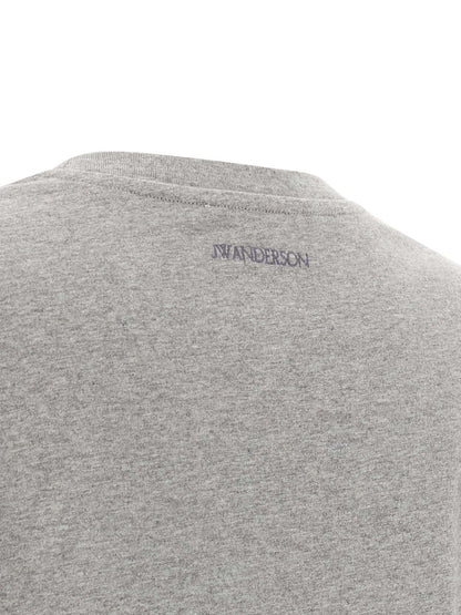 T-Shirt by J.W.Anderson for women in cotton animal, gray & silver showcases a chic silhouette, artfully detailed with a chic and for a chic finish.