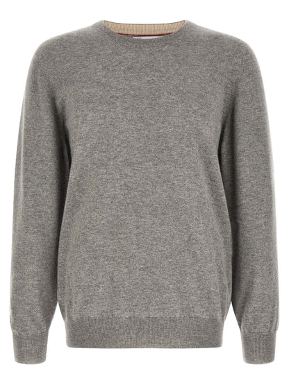 Cardigan by Brunello Cucinelli for men in cashmere gray, patterned & signature showcases a captivating silhouette, artfully detailed with a captivating long-sleeve and round neckline for a truly sophisticated captivating look.