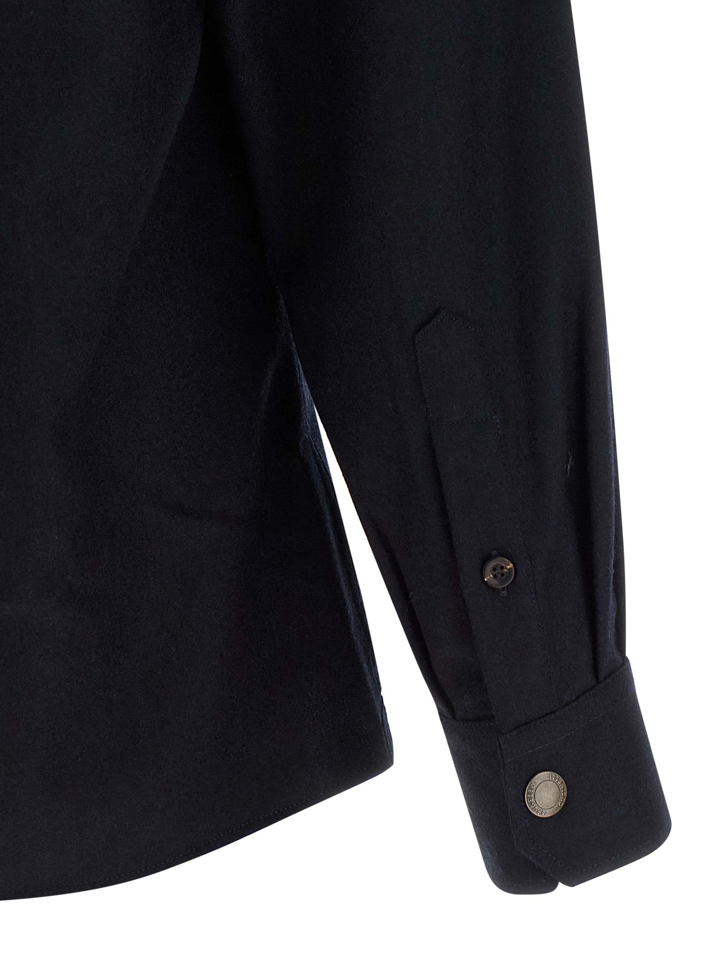 Overshirt by Brunello Cucinelli for men in virgin wool & flannel blue features an polished silhouette, showcasing a sophisticated and detail for a truly polished finish.