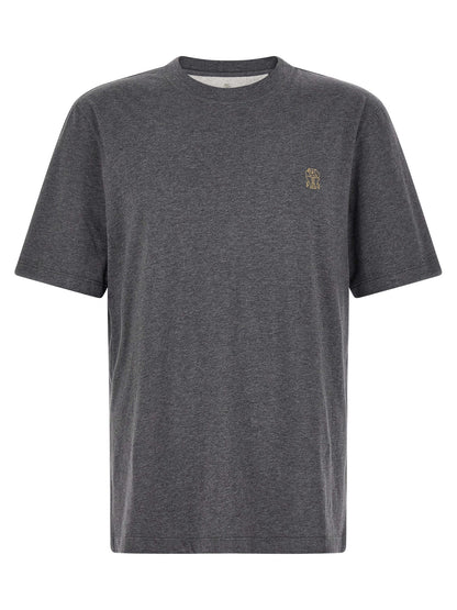 T-Shirt by Brunello Cucinelli for men in cotton gray showcases a dramatic silhouette, elegantly detailed with a dramatic crew neckline and short-sleeve for a truly dramatic finish.