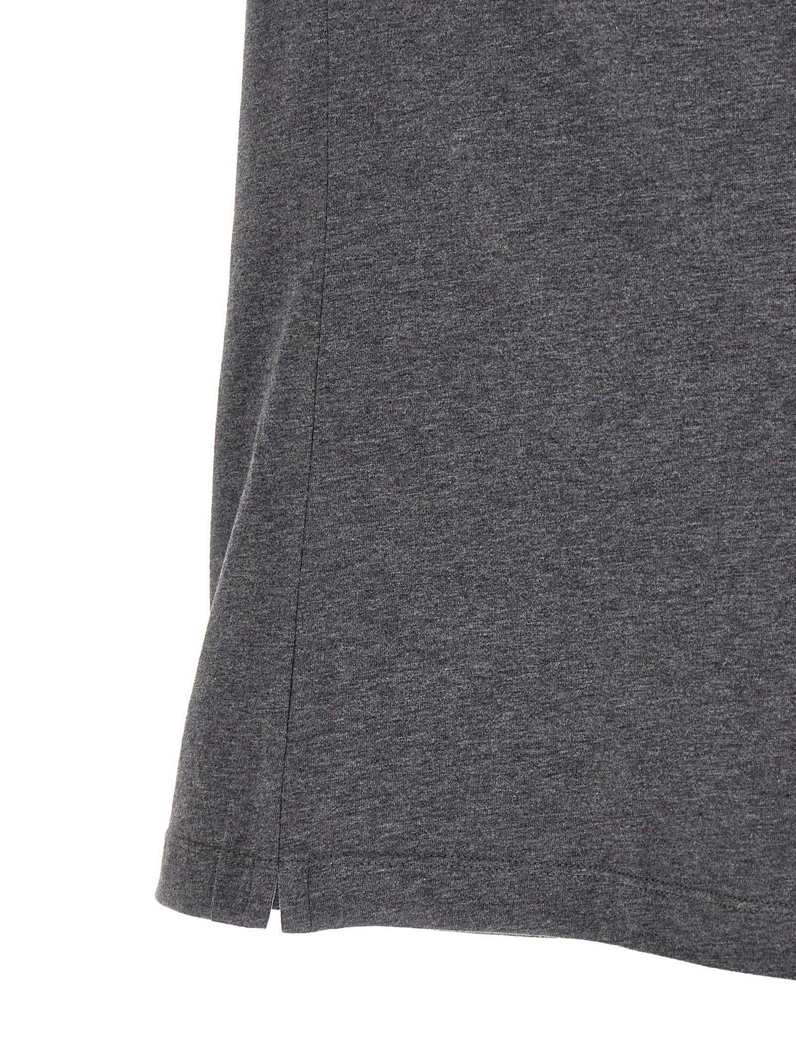 T-Shirt by Brunello Cucinelli for men in cotton gray showcases a fashionable silhouette, elegantly detailed with a fashionable and for a sophisticated, high-fashion look.