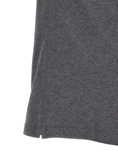 T-Shirt by Brunello Cucinelli for men in cotton gray showcases a fashionable silhouette, elegantly detailed with a fashionable and for a sophisticated, high-fashion look.