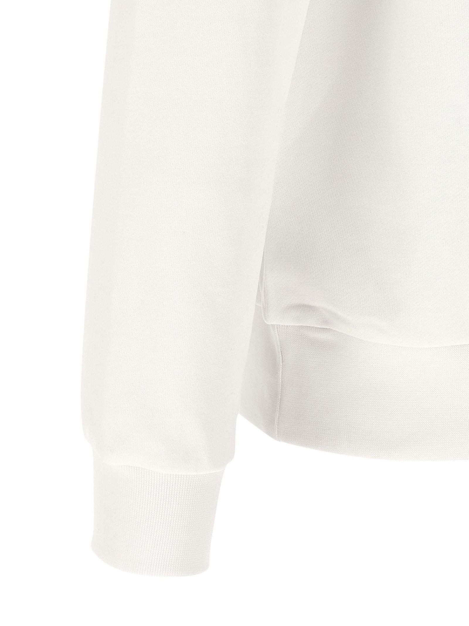 Sweatshirt by Lacoste for men in cotton white features an enviable silhouette, showcasing a premium and refined for a truly enviable finish.