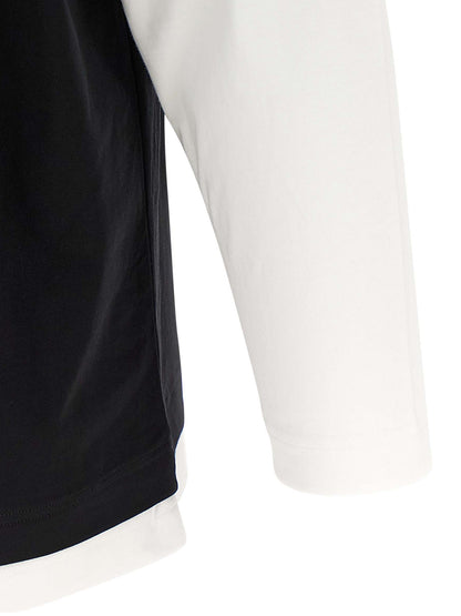 T-Shirt by Moschino for men in cotton multicolor, signature & print showcases a dramatic silhouette, elegantly detailed with a dramatic and for a truly dramatic finish.