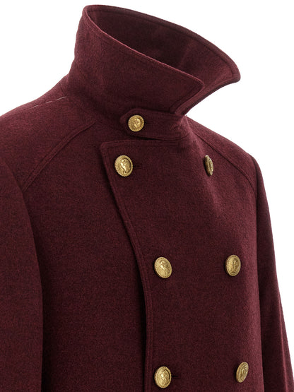 Overcoat by Brunello Cucinelli for men in cashmere bordeaux, burgundy & gold showcases a enveloping silhouette, detailed with distinctive pockets and a enveloping .