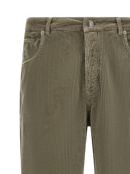 Trousers by Brunello Cucinelli for men in cotton corduroy bicolour, green & olive features a sculptural silhouette, showcasing a sculptural straight-leg & relaxed-fit and long with a sophisticated for a sculptural finish.