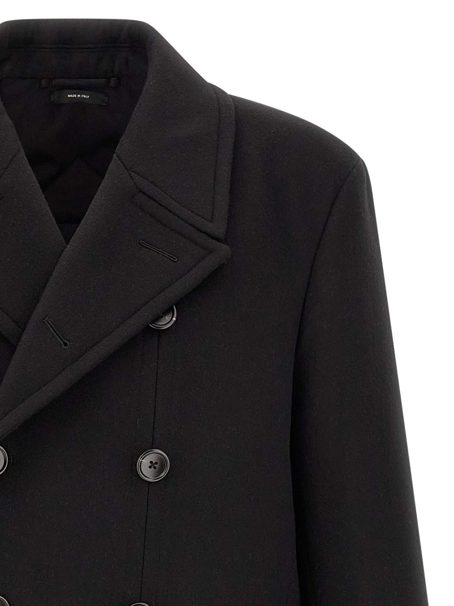 Overcoat by Tom Ford for men in cashmere virgin wool black presents a luxurious silhouette, showcasing a luxurious split neckline and sophisticated pockets for a premium, luxurious look.