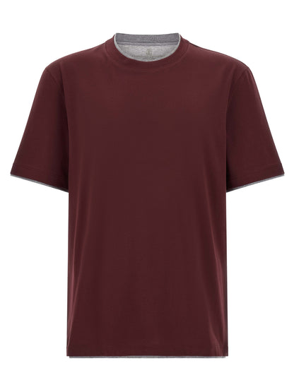 T-Shirt by Brunello Cucinelli for men in cotton bordeaux, burgundy & gray showcases a unassuming silhouette, artfully detailed with a refined crew neckline and unassuming short-sleeve for a sophisticated, contemporary look.