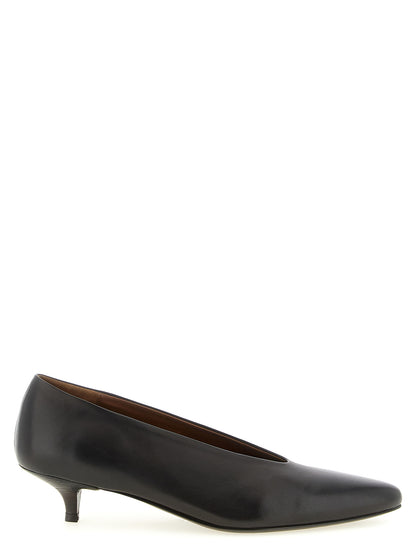 Low-Heel Mid-Heel Pumps Heels by Marsell for women in calfskin leather brown features an captivating silhouette, showcasing the elegant Women's Calfskin Leather Low-Heel Mid-Heel Pumps Heels design with a low-heel mid-heel and a sophisticated .