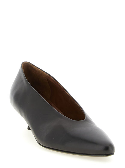Low-Heel Mid-Heel Pumps Heels by Marsell for women in calfskin leather brown features a effortlessly chic Women's Calfskin Leather Low-Heel Mid-Heel Pumps Heels design with a sophisticated low-heel mid-heel and elegant .