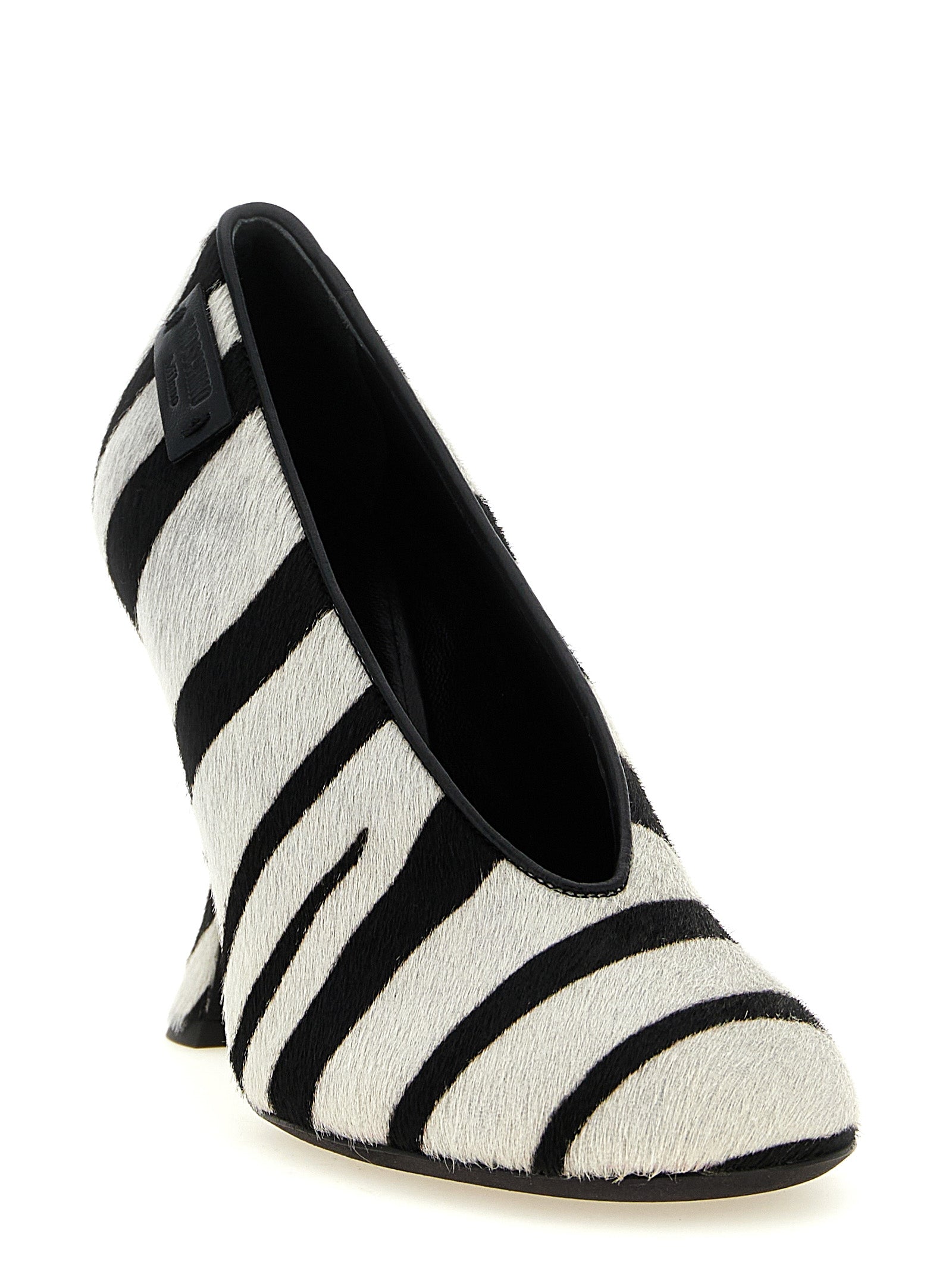 This High-Heel Pumps Heels by Moschino for women in calfskin leather & fur bicolour, black, zebra & print presents a effortlessly chic silhouette from the Pony Women's Calfskin Leather & Fur High-Heel Pumps Heels collection, featuring a effortlessly chic high-heel and effortlessly chic .