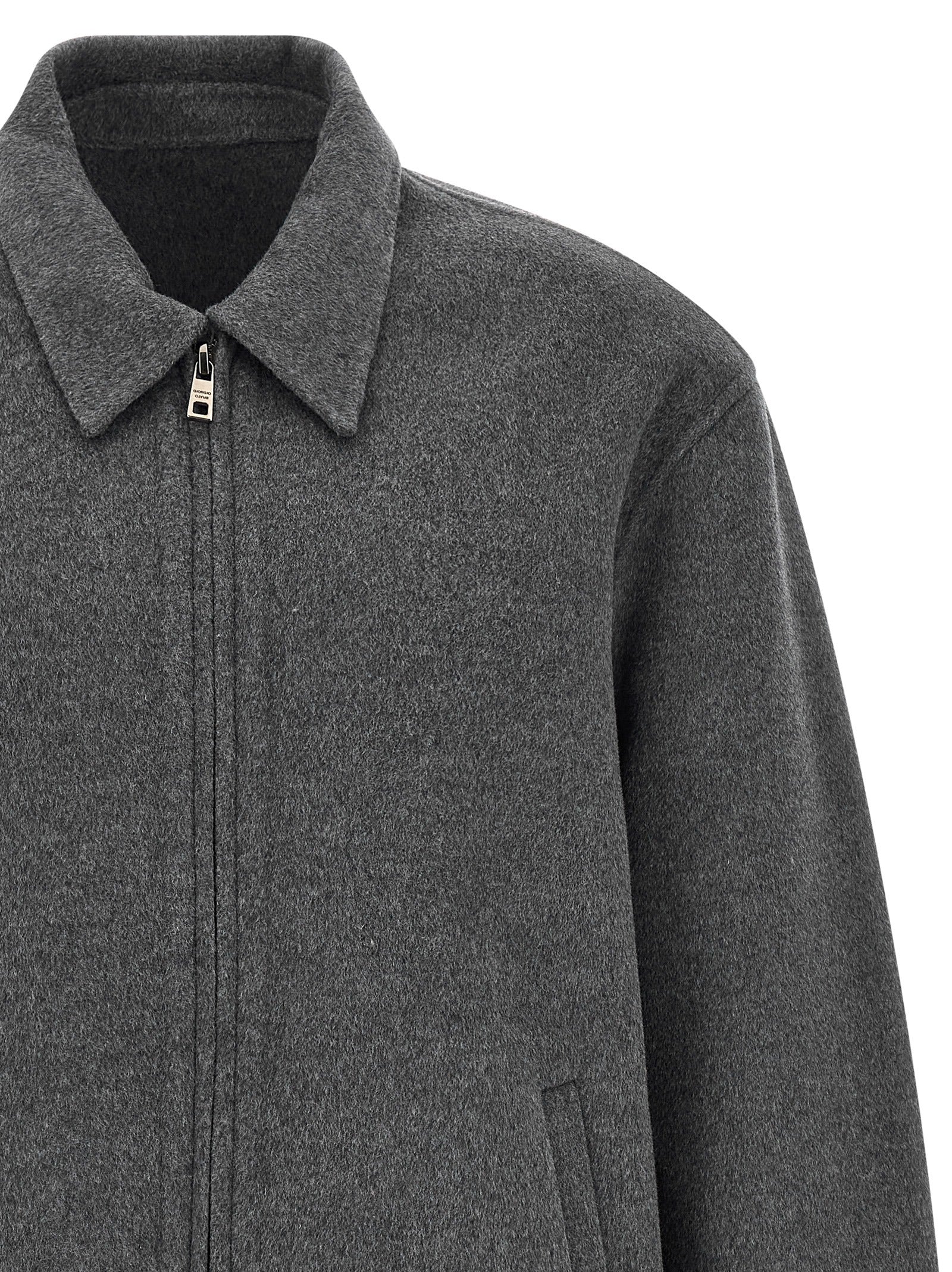 Overcoat by GIORGIO BRATO for men in cashmere wool gray features an satoral silhouette, showcasing a sophisticated shirt-collar neckline and satoral pockets for a premium, timeless look.