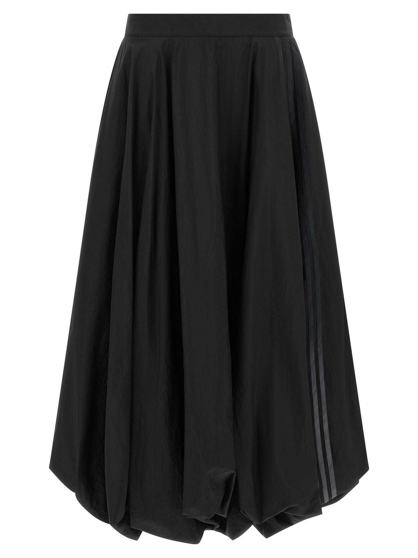 Skirt by Y-3 for women in polyamide gradient, black, signature & striped showcases a sultry silhouette, elegantly defined by its mini and the sophisticated sultry design of the Women's Polyamide Mini Skirt.