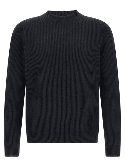 Cardigan by ZANONE for men in virgin wool navy features an crisp silhouette, showcasing a sophisticated and detail for a truly crisp finish.