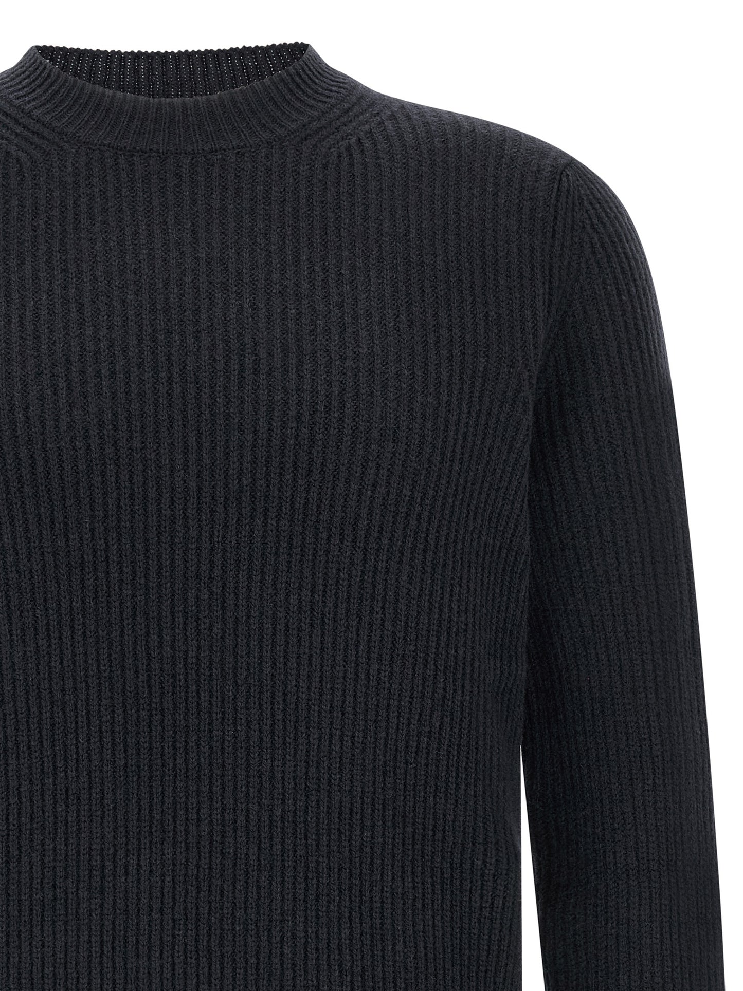 Cardigan by ZANONE for men in virgin wool navy presents a textural silhouette, artfully finished with a textural and for a sophisticated, textural look.