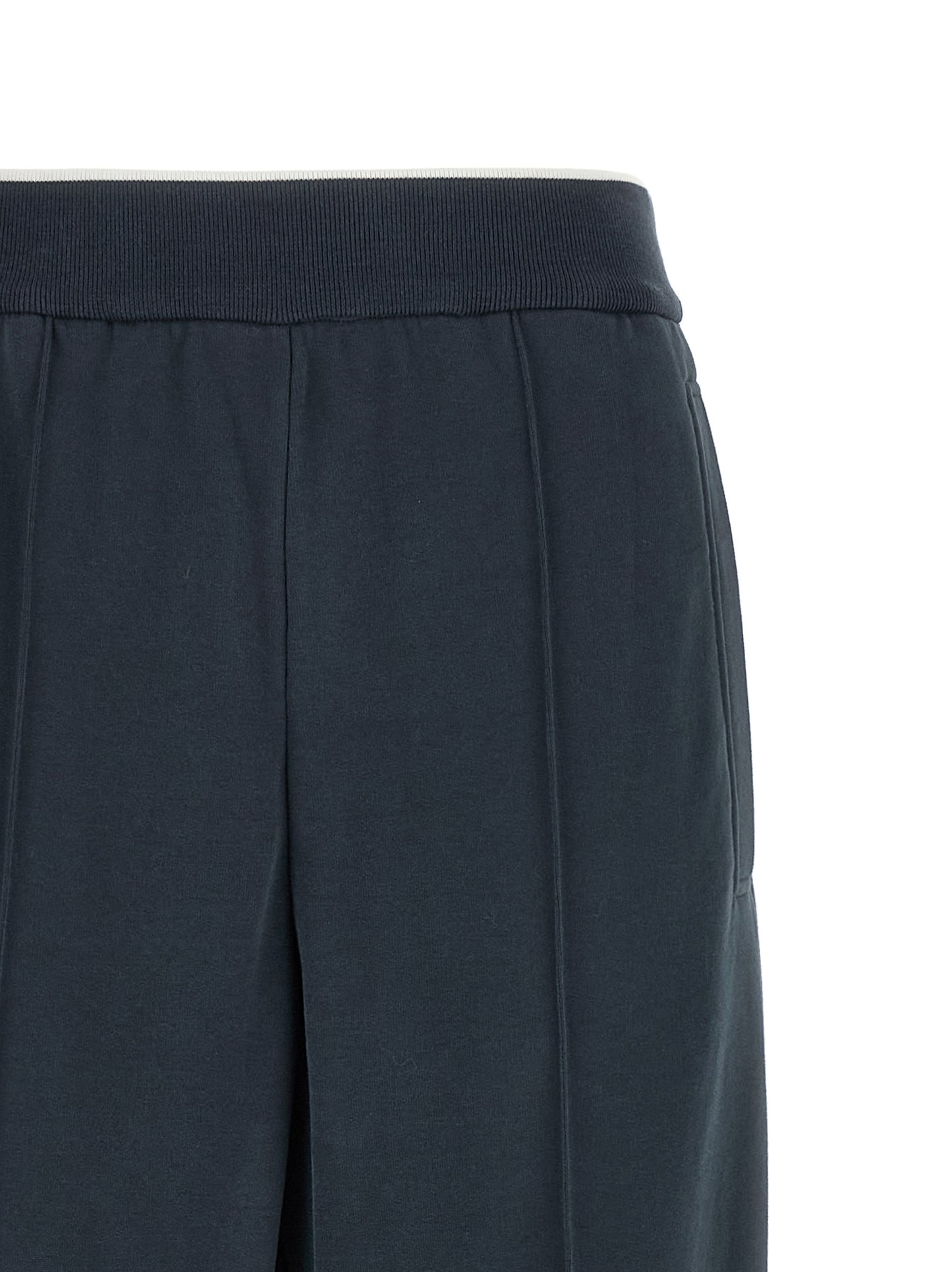 Joggers by Brunello Cucinelli for women in cotton dark-blue features an refined tailoring silhouette, showcasing a premium relaxed-fit & wide with a and long cut for a refined tailoring look.