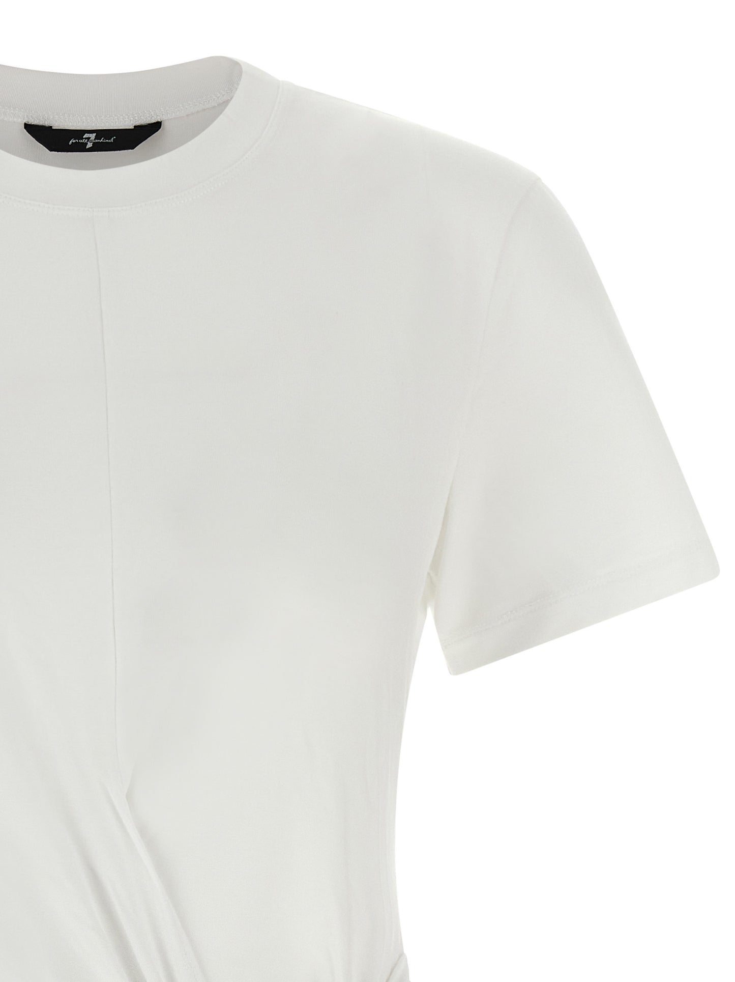 T-Shirt by 7 For All Mankind for women in lyocell white & patterned showcases a chic silhouette, artfully detailed with a chic and for a chic finish.