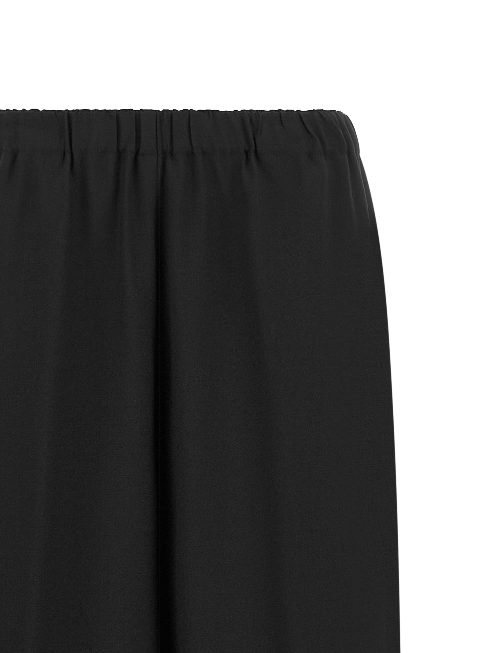 Trousers by Fabiana Filippi for women in virgin wool & polyamide black & signature features a tailored silhouette with a tailored relaxed-fit, defined by its long and a sophisticated .