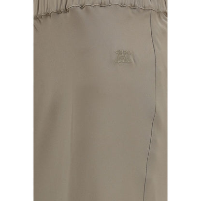 Skirt by Max Mara for women in silk beige & signature features a captivating silhouette, showcasing the captivating Women's Straight Silk Long Skirt design with a sophisticated long for a captivating look.