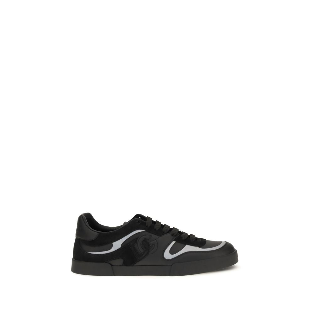 Sneakers by Dolce & Gabbana for men in bos taurus calf leather black & signature features an timeless silhouette from the Men's Casual Bos Taurus Calf Leather Sneakers collection, showcasing a signature casual style with an timeless finish.