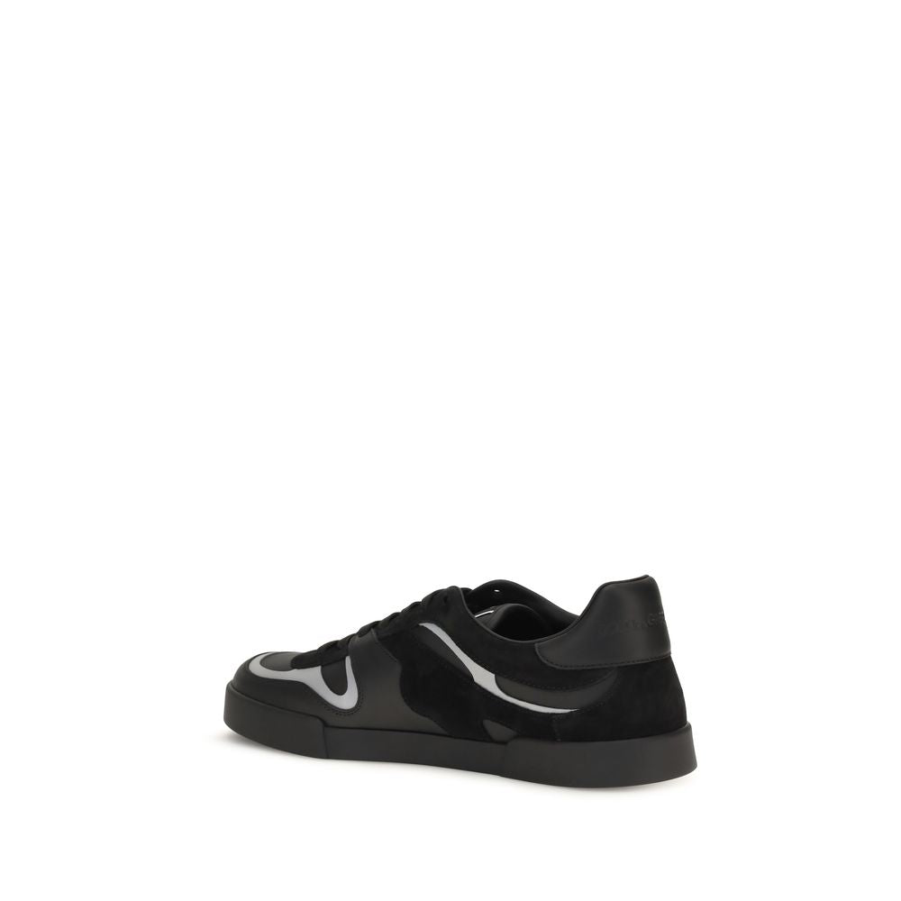 Sneakers by Dolce & Gabbana for men in bos taurus calf leather black & signature features an fashionable silhouette, showcasing the premium Men's Casual Bos Taurus Calf Leather Sneakers in a fashionable casual style that offers a fashionable finish for refined style.