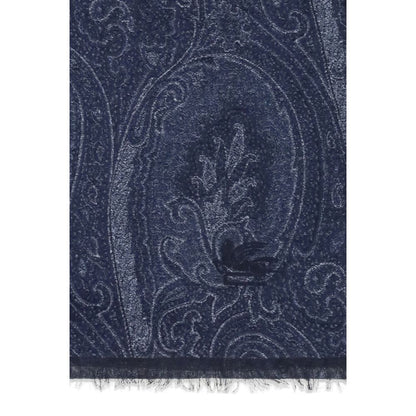 Scarf by Etro for men in modal cashmere & capra leather blue, paisley & print features a snug silhouette, perfectly showcasing the elegant drape and premium finish of the Modal Cashmere & Capra Leather Scarf.