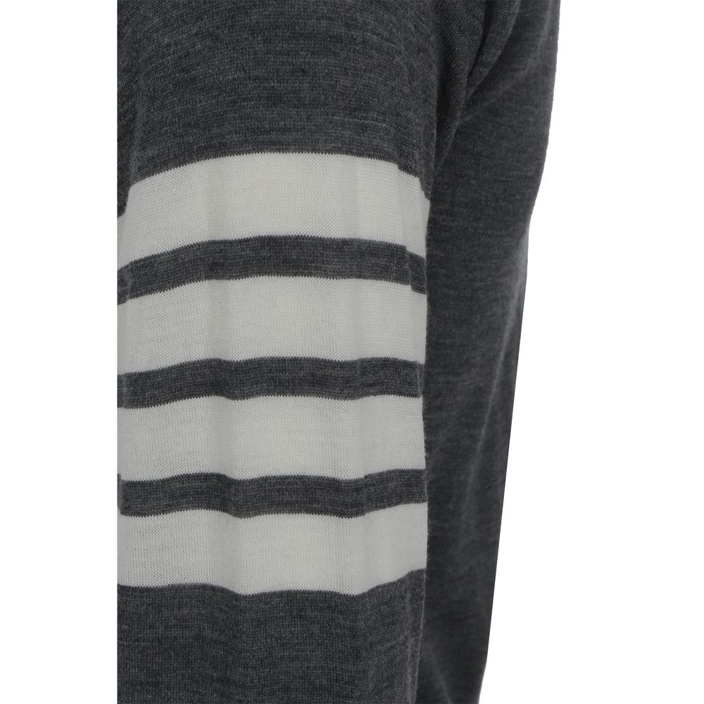 Cardigan by Thom Browne for men in virgin wool gray, signature & striped showcases a luxurious silhouette, meticulously detailed with a sophisticated v-neck neckline and for a refined finish.
