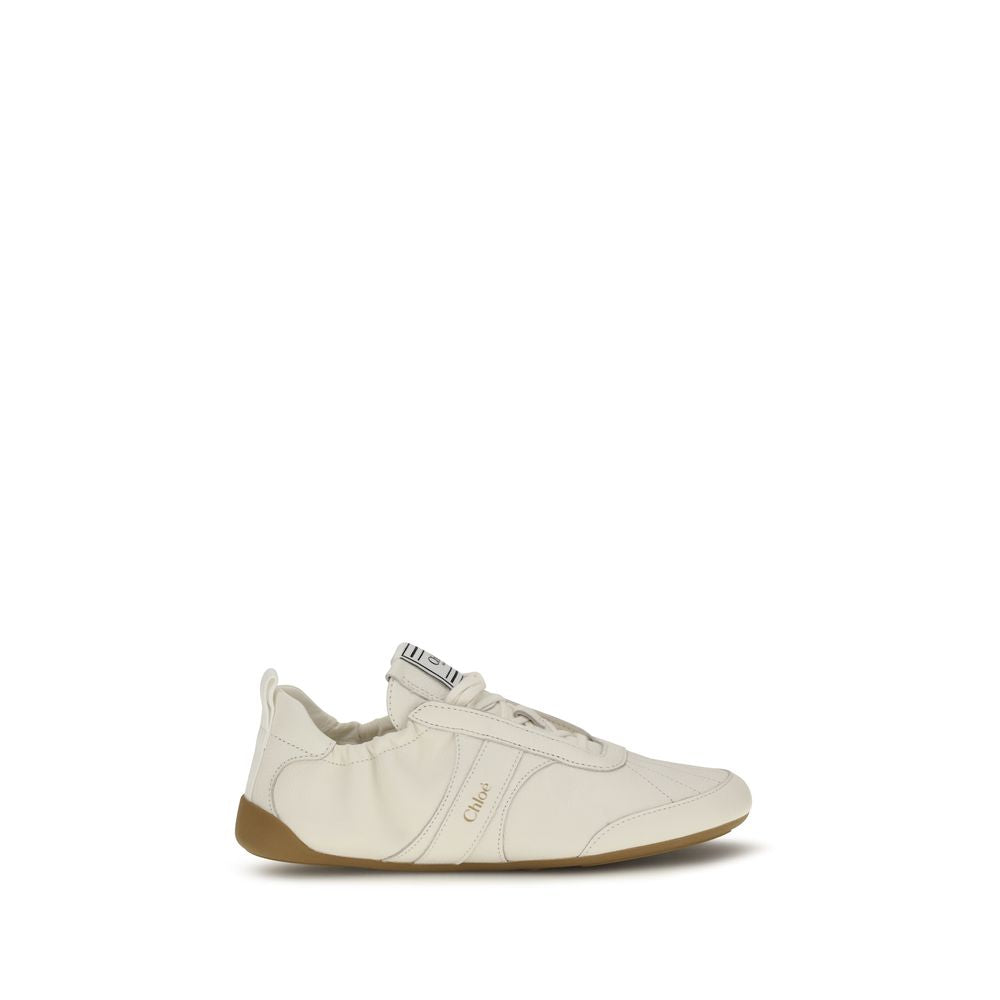 Athletic Sneakers by Chloé for women in calf leather beige showcases an impeccable silhouette, defined by an impeccable athletic style design that perfectly captures the essence of the Women's Athletic Calf Leather Sneakers.