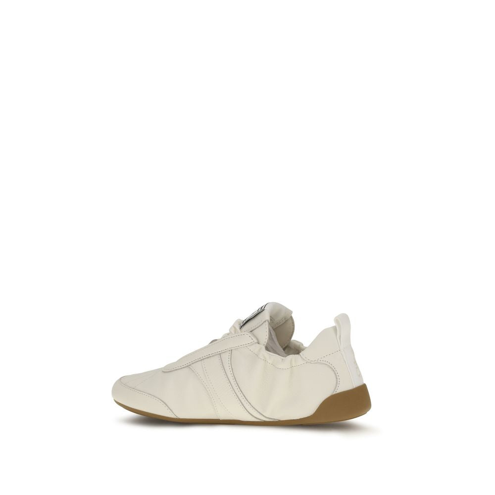 Athletic Sneakers by Chloé for women in calf leather beige showcases an impeccable silhouette, defined by an impeccable athletic style design that perfectly captures the essence of the Women's Athletic Calf Leather Sneakers.