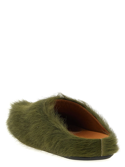 Flat Mule Mules Shoes by Marni for men in bos taurus calfskin leather bicolour & green features an dynamic silhouette from the Men's Bos Taurus Calfskin Leather Flat Mule Mules Shoes collection, defined by a dynamic and flat for a dynamic look.