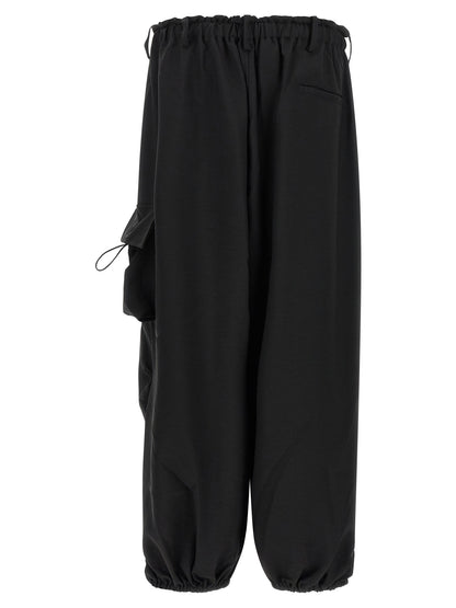 Cargo Pants by Y-3 for men in polyester black features a sartorial silhouette, showcasing a sophisticated with a refined long and elegant .