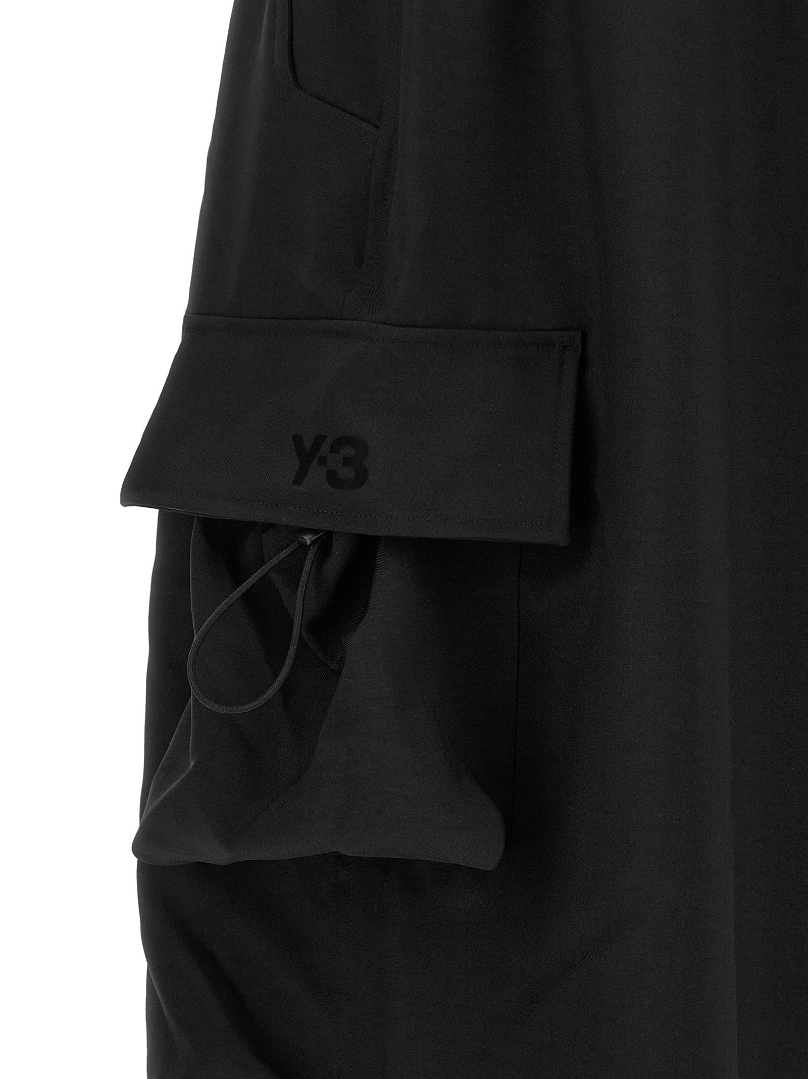 Cargo Pants by Y-3 for men in polyester black features an stylish with a long and , expertly finished with stylish utility detailing.
