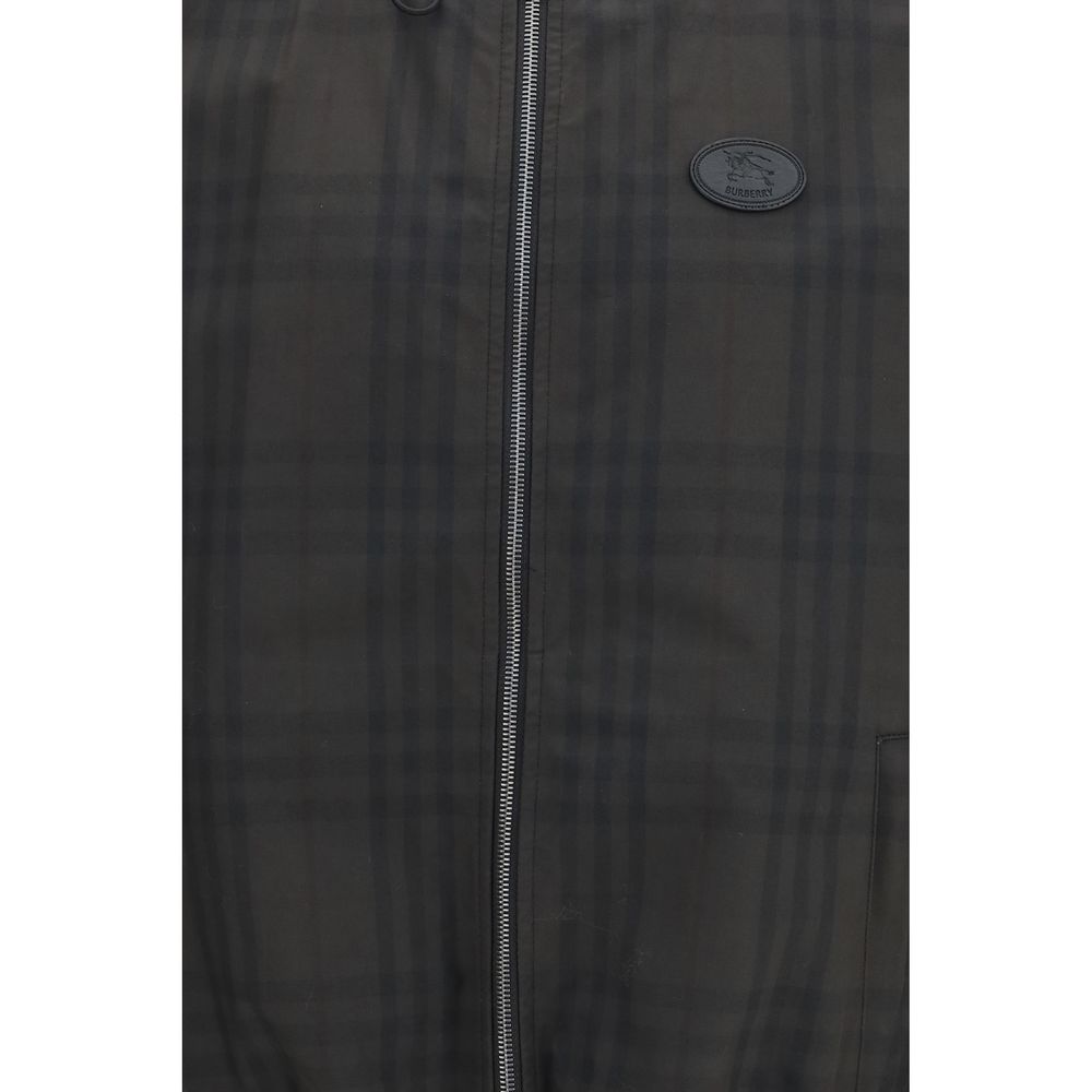 Windbreaker Jacket by Burberry for men in cotton brown & signature features an stylish silhouette, showcasing a sophisticated and performance-driven pockets & windproof for a premium, stylish look.