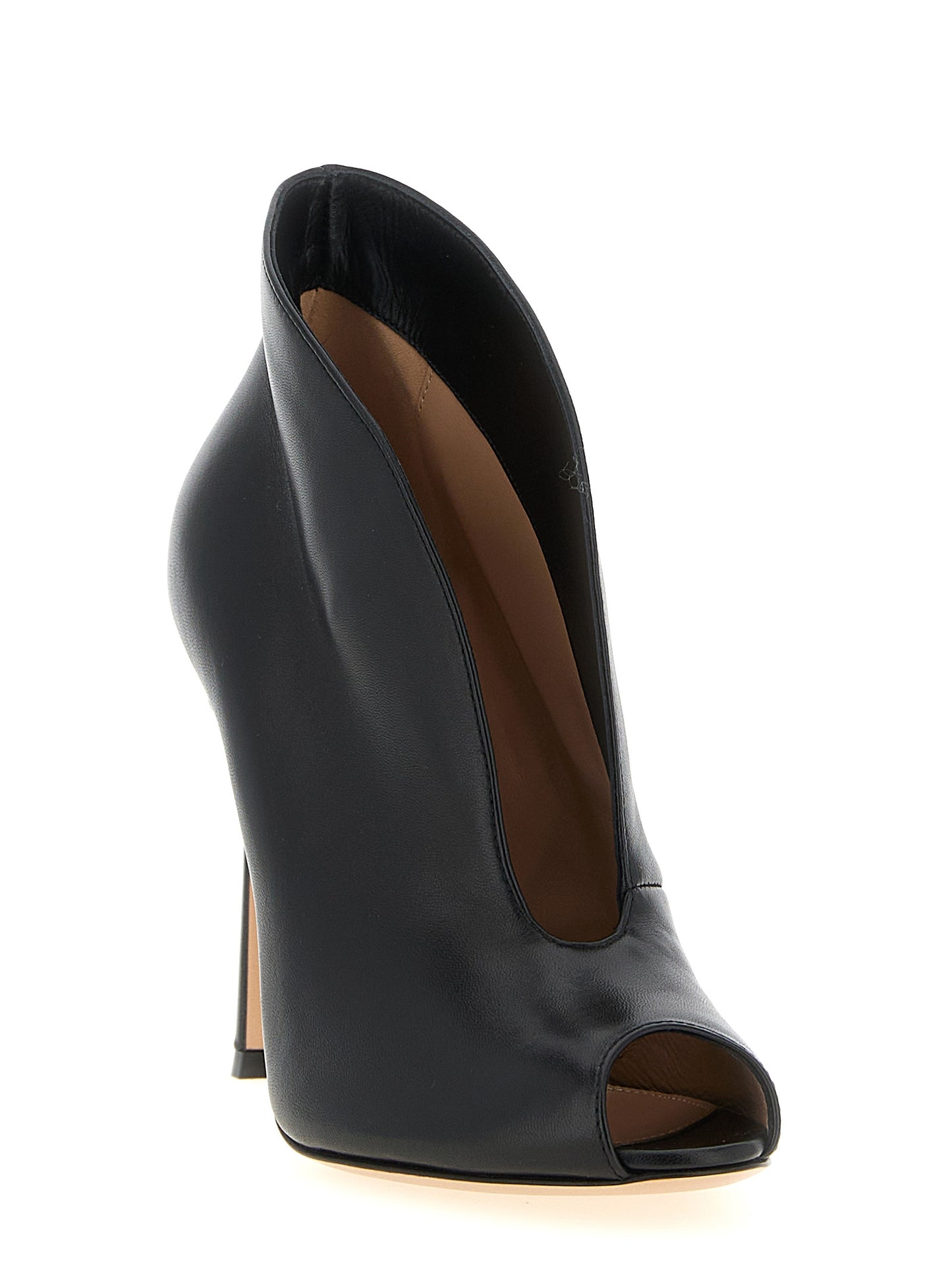 Stiletto Ankle Boots by Gianvito Rossi for women in nappa lamb leather black & gold features an high-performance silhouette, showcasing the sophisticated design of the Women's Nappa Lamb Leather Stiletto Ankle Boots with a stiletto and a refined .