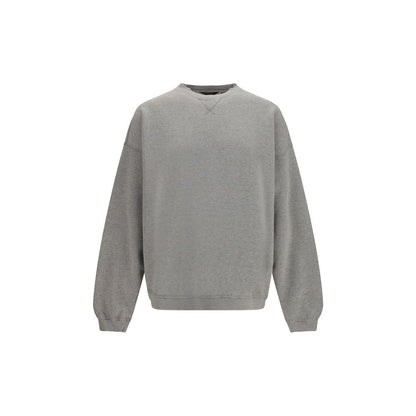 Sweatshirt by Golden Goose for men in cotton gray features an enviable silhouette, showcasing a premium long-sleeve and refined crew neckline for a truly enviable finish.