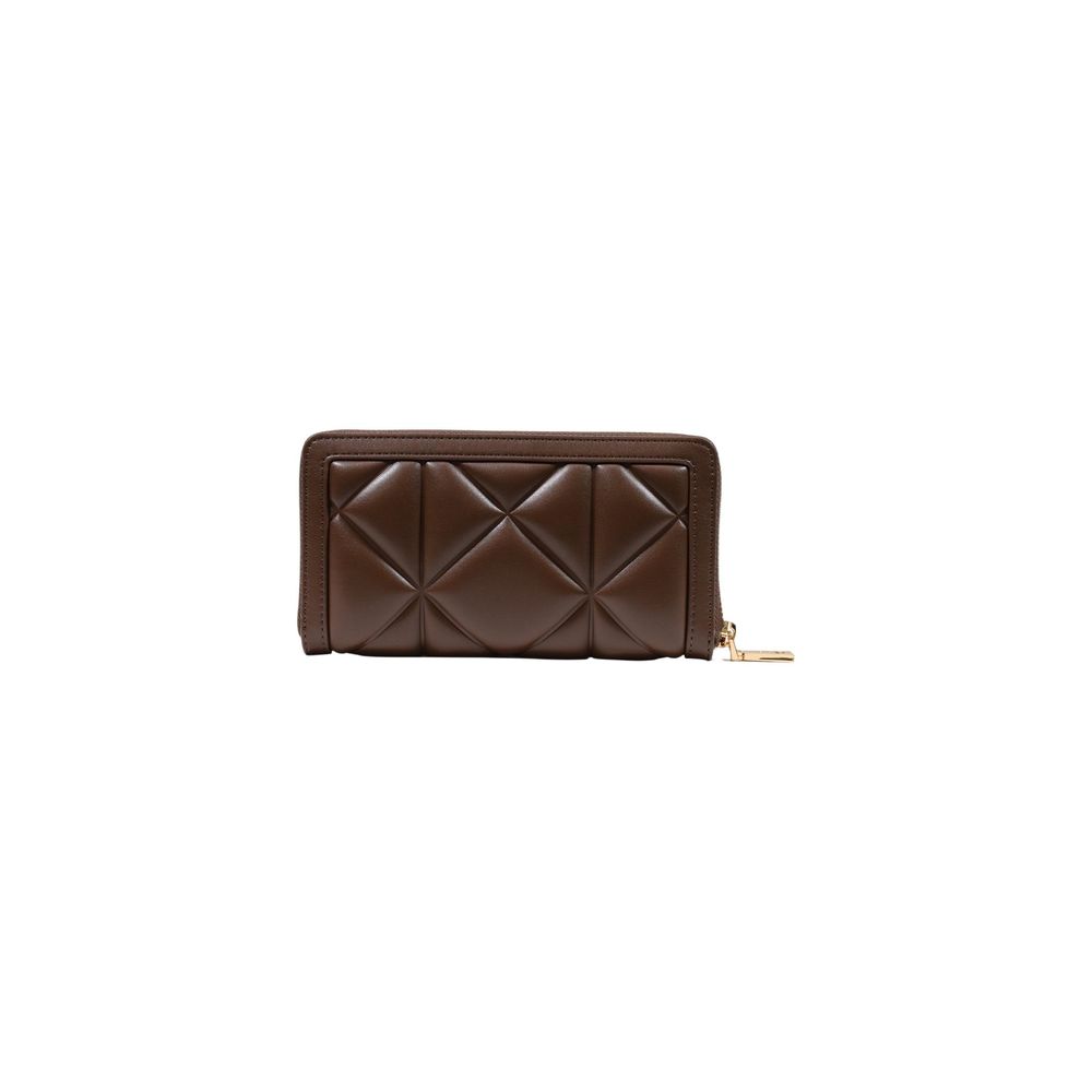 Wallet by Love Moschino for women in polyethylene & polyurethane brown & gold presents a streamlined silhouette, showcasing the sophisticated design of the Polyethylene & Polyurethane Wallet collection with functional .