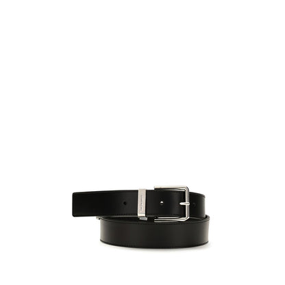 Belt by Givenchy for men in bos taurus calfskin leather black, silver & signature presents a artisanal silhouette from the Bos Taurus Calfskin Leather Belt collection, showcasing an artisanal design and refined craftsmanship for a artisanal look.