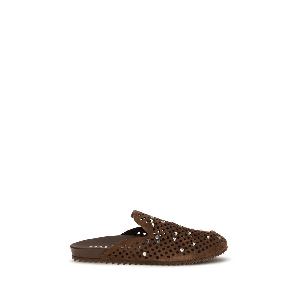 Mules Flat Shoes by Pedro García for women in bos taurus suede calf leather & rhinestone brown showcases a dynamic silhouette, artfully capturing Women's Bos Taurus Suede Calf Leather & Rhinestone Mules Flat Shoes through its distinctive and elegant .