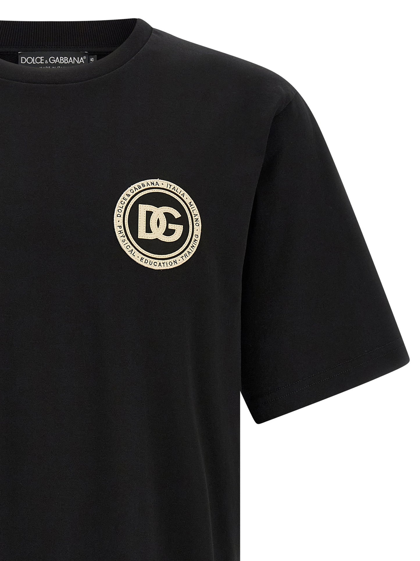 T-Shirt by Dolce & Gabbana for men in cotton black features an on trend silhouette, perfectly showcasing a on trend and for an elevated aesthetic.