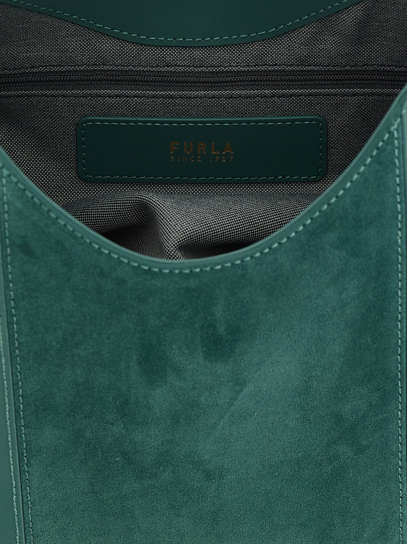 Shoulder Bag by Furla for women in calfskin leather bicolour, gold & green features a effortless sophistication silhouette, secured by a zipper with ample and versatile shoulder-strap, adjustable-strap & handle for a effortless sophistication finish.