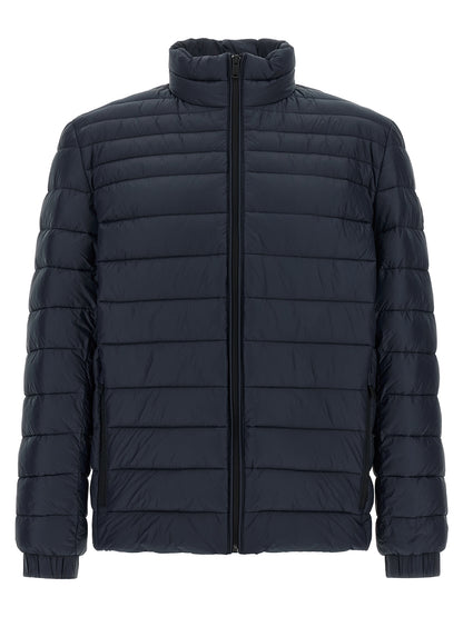 This Puffer Jacket by Hugo Boss for men in polyamide navy exhibits a edgy silhouette, meticulously detailed with functional insulated and a edgy high-neck neckline for a edgy finish.