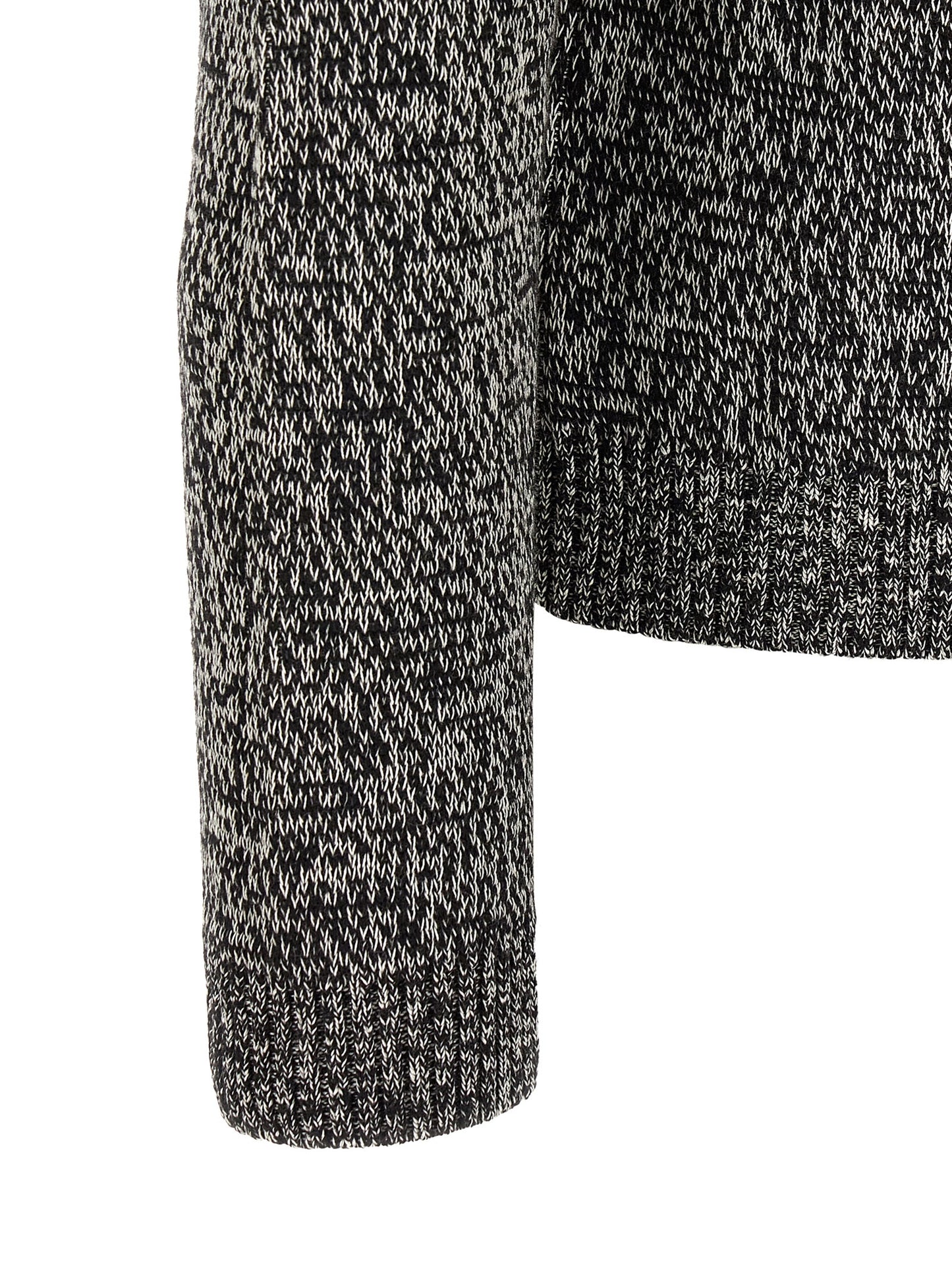 Cardigan by Valentino Garavani for men in virgin wool & cotton bicolour, black & white showcases a luxurious silhouette, meticulously detailed with a sophisticated and for a refined finish.