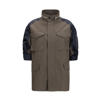 Windbreaker Jacket by Sacai for women in nylon cotton bicolour features an perennial silhouette with a refined high-collar neckline and perennial pockets & windproof for a sophisticated weather-resistant look.