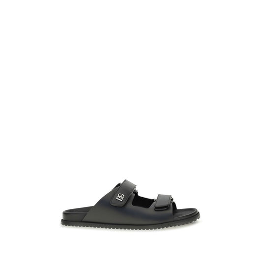 Flat Sandals by Dolce & Gabbana for men in eva polyurethane & bos taurus calfskin leather black & signature features an exquisite silhouette, showcasing the exquisite Men's EVA Polyurethane & Bos Taurus Calfskin Leather Flat Sandals with a flat and .
