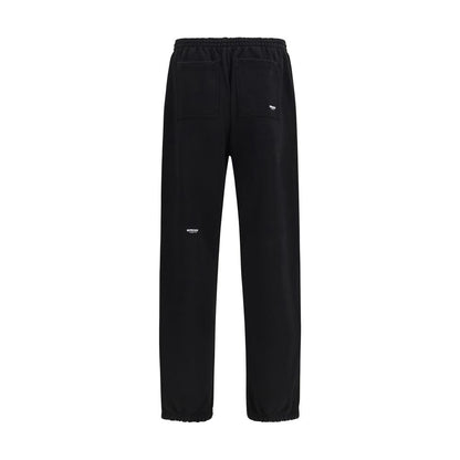 Sweatpants by Represent for men in cotton black features an contemporary athletic, relaxed-fit, regular-fit & wide with a long and , showcasing for a contemporary finish.
