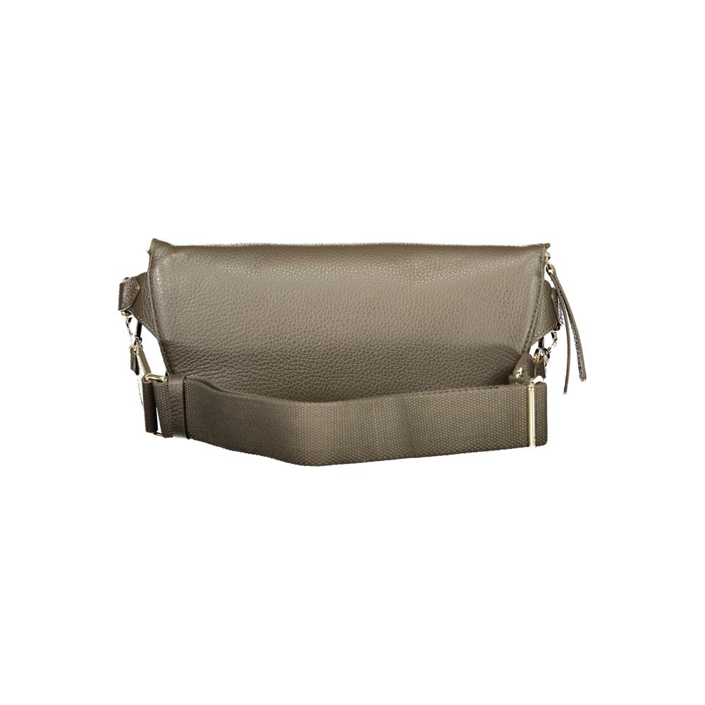 This Fanny Pack Handbag by Coccinelle for women in leather and brown presents a sculptural silhouette featuring a secure zipper, ample external-pockets & internal-pockets, and versatile adjustable-strap & belt-strap for a sculptural finish.